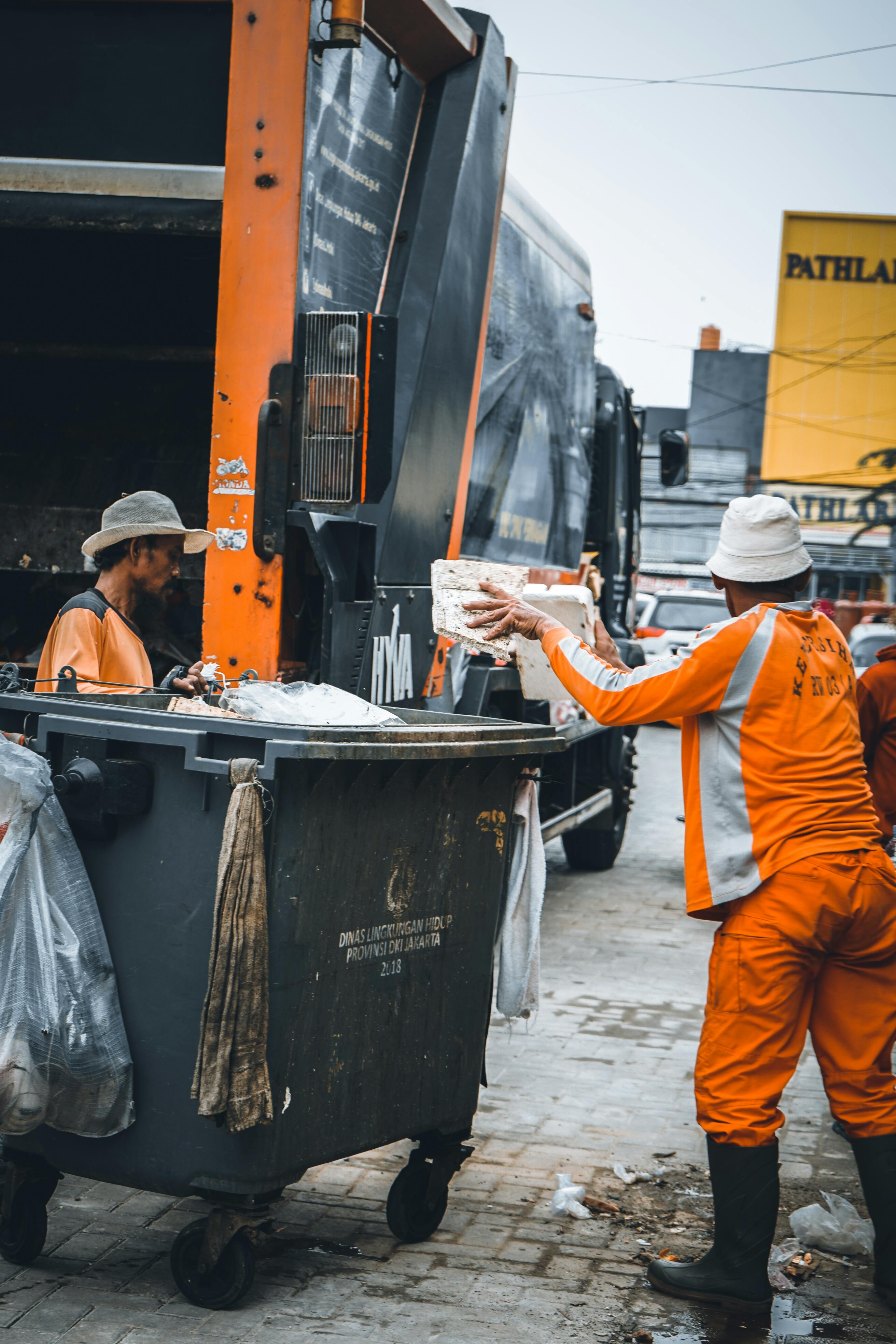 Mixed waste load